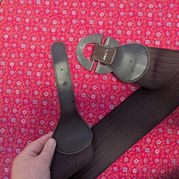 Vintage Stretch Wide Faux Patent Leather Waist Belt Buckle Brown Black - Picture 3 of 8